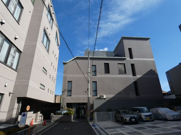 サポートセンター外観